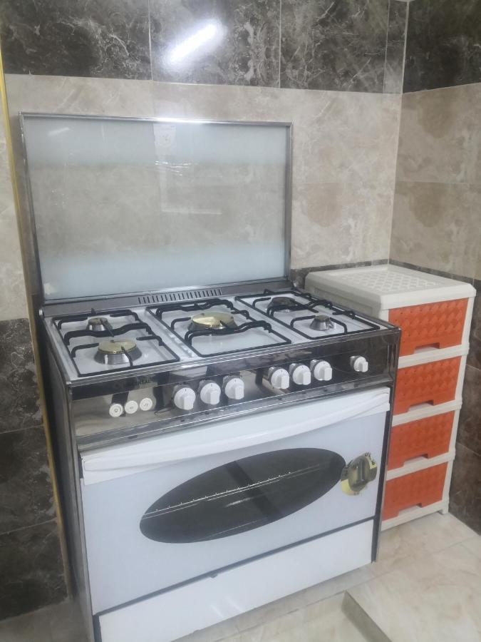 White Tulips Apartment الزنبقة البيضاء Dzseras Kültér fotó