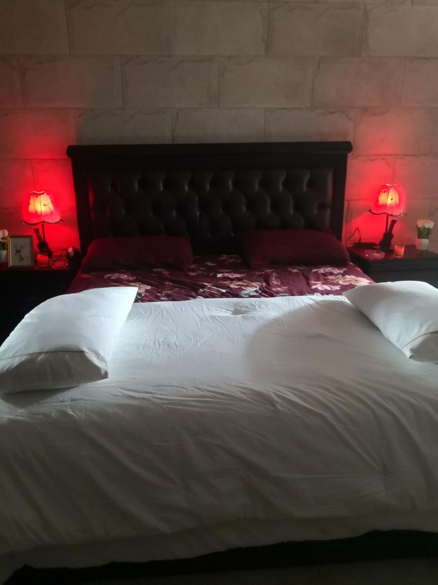 White Tulips Apartment الزنبقة البيضاء Dzseras Kültér fotó